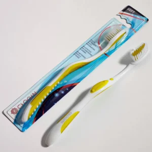 BROSSE À DENTS -SOIES SOUPLES (BLANC-JAUNE) CHOGAN